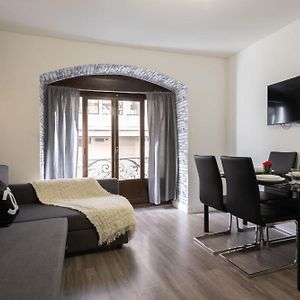 Apartamentos Day Madrid VALVERDE Centro Gran Via Sol Malasaña